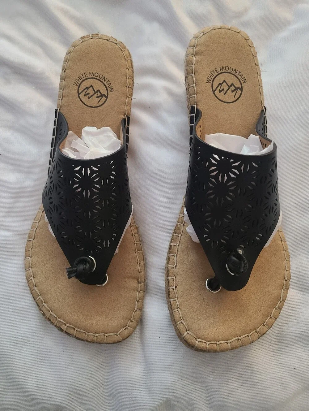 NEW White Mountain Beaux Perforated Wedge Sandals Black